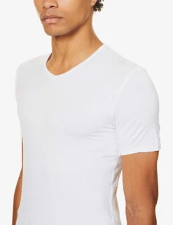 V-neck Modal T-shirt -Gentlemen Style Shop 102 89001966 8027ALEX001WHI WHITE ALT04