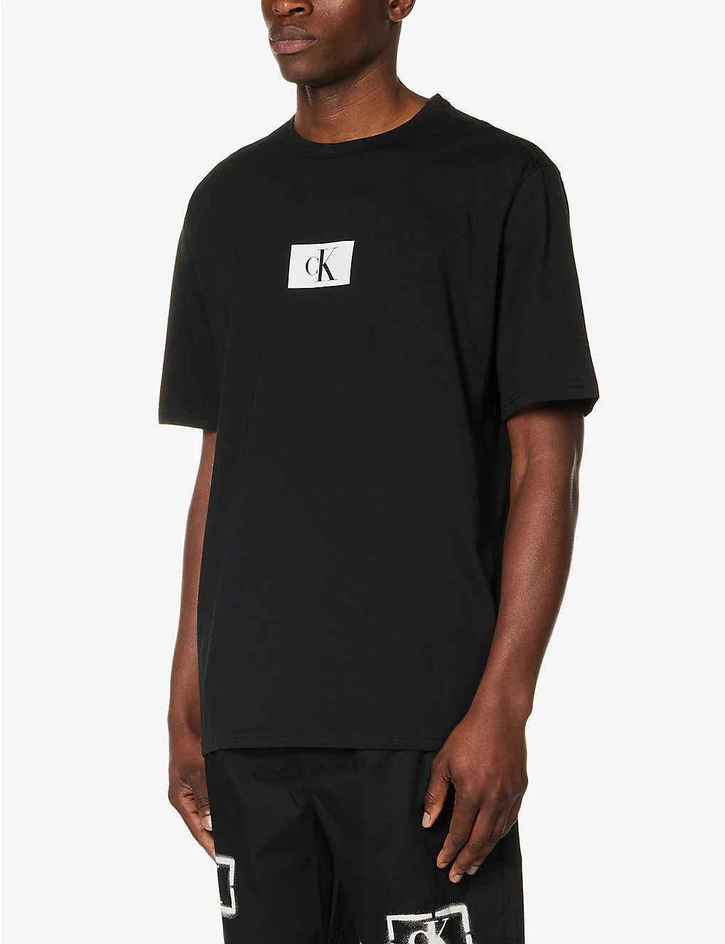 Calvin Klein Logo-print Relaxed-fit Cotton-jersey T-shirt 5 Calvin Klein Logo-print Relaxed-fit Cotton-jersey T-shirt - Image 3