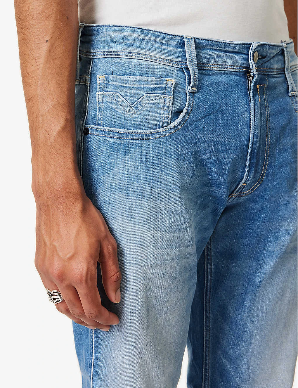 Replay Anbass 573 BIO Regular-fit Tapered-leg Organic Stretch-denim Jeans 8 Replay Anbass 573 BIO Regular-fit Tapered-leg Organic Stretch-denim Jeans - Image 6