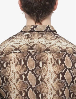 THE KOOPLES Snakeskin-print Straight-fit Woven Shirt 11 THE KOOPLES Snakeskin-print Straight-fit Woven Shirt -Gentlemen Style Shop R04159888 BEI01 ALT04