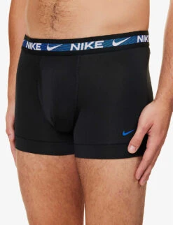 Nike Pack Of Three Logo-waistband Stretch Recycled-polyester Trunks 9 Nike Pack Of Three Logo-waistband Stretch Recycled-polyester Trunks -Gentlemen Style Shop R04183378 BLACKREDGOLD ALT03